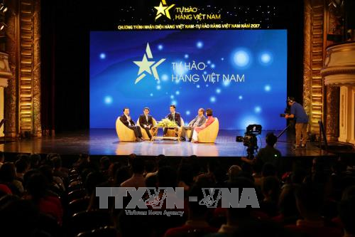  “2017年越南货识别周—自豪越南货”活动闭幕 ảnh 2