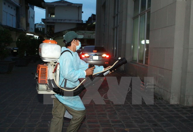 河内市加强对登革热防控工作的监督检查力度 ảnh 1