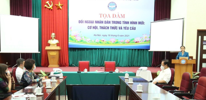 新形势下民间外交工作：机遇、挑战与要求 ảnh 1