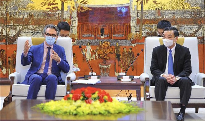 欧盟建议在河内建设一所达到欧洲标准的大学 ảnh 1