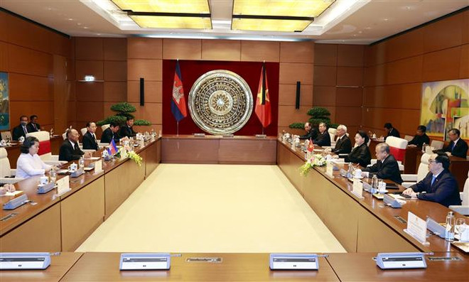 国会主席阮氏金银会见柬埔寨国会主席韩桑林 ảnh 2 国会主席阮氏金银会见柬埔寨国会主席韩桑林 ảnh 2