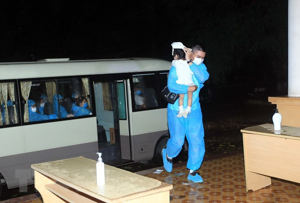 越南将在日本的350名公民接回国 ảnh 1 越南将在日本的350名公民接回国 ảnh 1