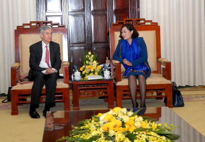 越南国家银行副行长阮氏红会见美联储理事会成员 ảnh 1