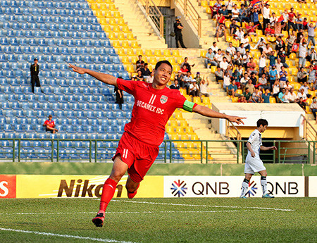 亚冠:越南平阳Becamex主场3比2击败韩国全北现代 ảnh 1 亚冠:越南平阳Becamex主场3比2击败韩国全北现代 ảnh 1