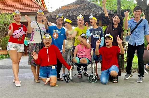 越南国家主席阮春福向橙毒剂/迪奥辛受害者致慰问信 ảnh 1 越南国家主席阮春福向橙毒剂/迪奥辛受害者致慰问信 ảnh 1