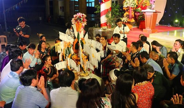 越老继续发挥全面特殊关系 确保该关系可持续发展 ảnh 1