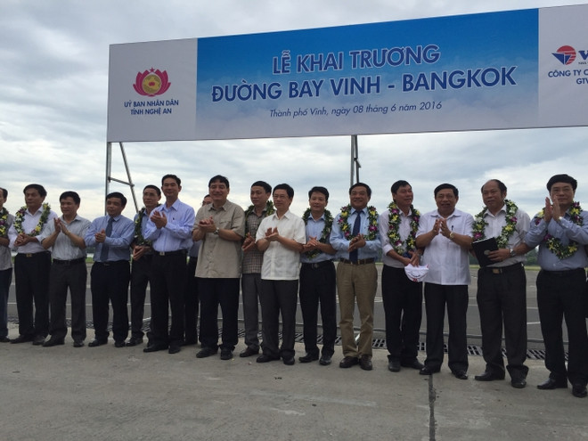 越南荣市至曼谷(泰国)国际航线正式开通 ảnh 1 越南荣市至曼谷(泰国)国际航线正式开通 ảnh 1