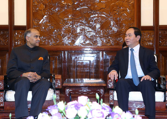 越南国家主席陈大光会见前来递交国书的各国新任驻越大使 ảnh 2 越南国家主席陈大光会见前来递交国书的各国新任驻越大使 ảnh 2