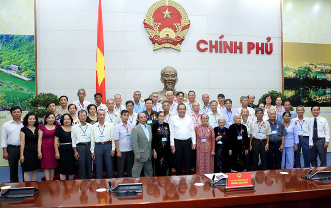 越南政府总理张和平会见前江省对革命有功劳者 ảnh 1 越南政府总理张和平会见前江省对革命有功劳者 ảnh 1