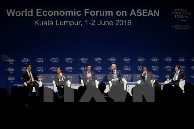 郑廷勇副总理出席第25届世界经济论坛东盟会议 ảnh 1 郑廷勇副总理出席第25届世界经济论坛东盟会议 ảnh 1