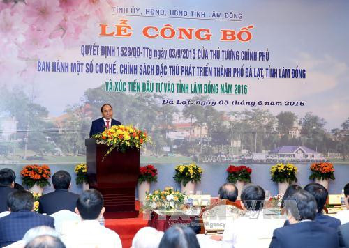 阮春福总理:旅游与高科技农业是林同省优先投资的领域 ảnh 1 阮春福总理:旅游与高科技农业是林同省优先投资的领域 ảnh 1