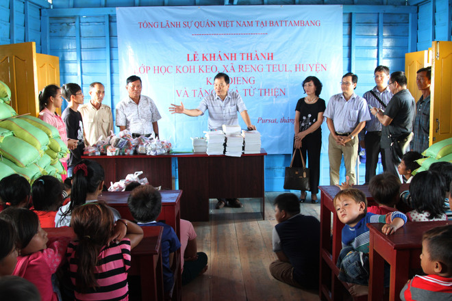 柬埔寨越侨水上学校工程项目正式竣工落成 ảnh 1 柬埔寨越侨水上学校工程项目正式竣工落成 ảnh 1