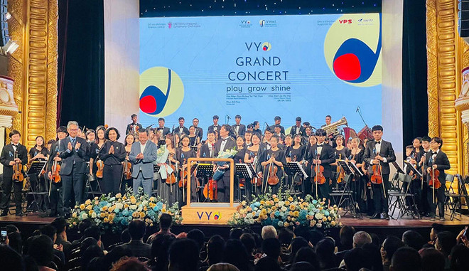 越南青年交响乐团向公众亮相 ảnh 1 越南青年交响乐团向公众亮相 ảnh 1