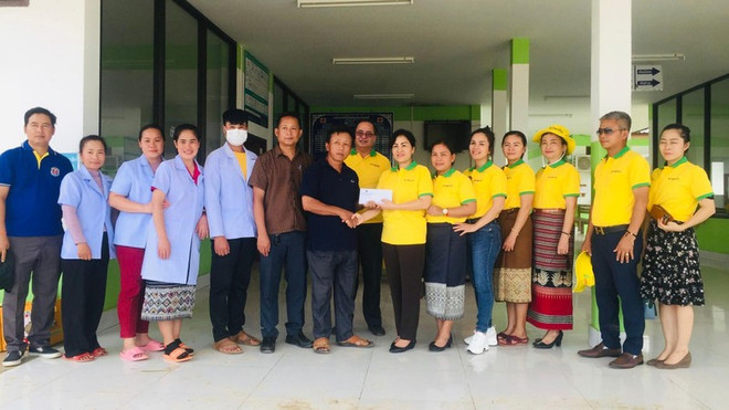 越南支持老挝乌多姆塞省克服洪灾后果 ảnh 1