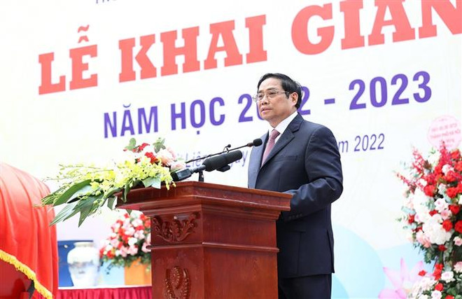 越南政府领导人出席部分学校开学典礼 ảnh 2 越南政府领导人出席部分学校开学典礼 ảnh 2