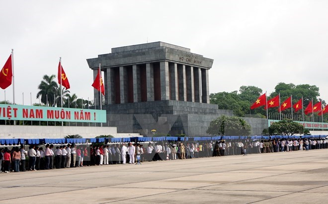 胡志明主席陵和英雄烈士纪念碑将如期恢复对外开放 ảnh 1 胡志明主席陵和英雄烈士纪念碑将如期恢复对外开放 ảnh 1