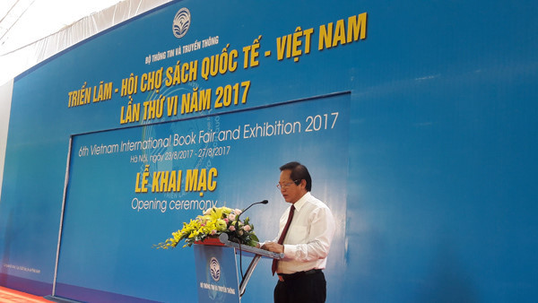 2017年第六届越南国际图书博览会热闹开展 ảnh 2