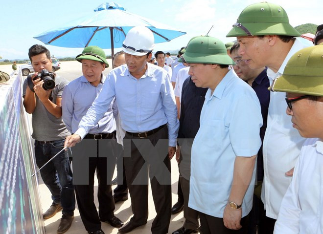 王廷惠视察广宁省云屯特别经济行政区 ảnh 1 王廷惠视察广宁省云屯特别经济行政区 ảnh 1