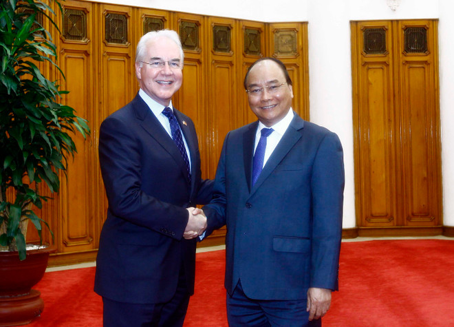  政府总理阮春福会见美国卫生与公众服务部部长 ảnh 1