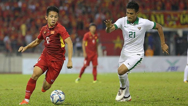 第29届东南亚运动会男足比赛:越南队与印度尼西亚队0-0握手言和 ảnh 1 第29届东南亚运动会男足比赛:越南队与印度尼西亚队0-0握手言和 ảnh 1