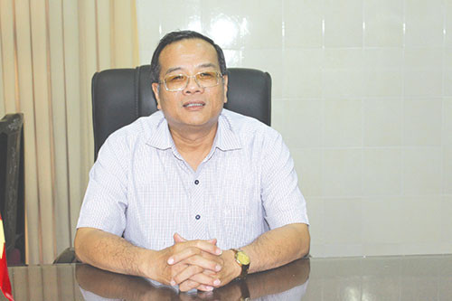 越南平顺省国会代表团对老挝进行工作访问 ảnh 1