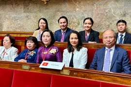 越南国会副主席阮氏清率领的越南代表团出席法语国家议会大会（APF）第50次会议。图自越通社