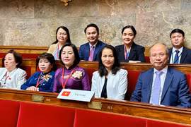 越南国会副主席阮氏清率领的越南代表团出席法语国家议会大会（APF）第50次会议。图自越通社