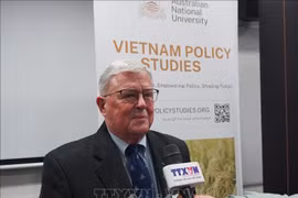 澳大利亚新南威尔士大学澳大利亚国防学院的越南研究专家卡尔·泰耶。图自越通社