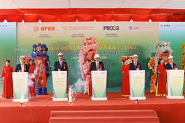 安沛一号生物质发电厂动工兴建仪式。图自越通社