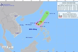 第4号台风向东南偏南方向移动。图自越通社