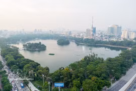 河内统一公园的绿地有助于净化和调节气候。图自越通社