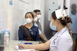 胡志明市卫生机构努力实现数字化转型。图自越通社