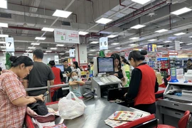 河内市场、便利店将于2027年起停止免费提供塑料袋