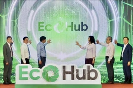 越南首个“绿色”B2B电子商务交易平台——EcoHub启动仪式。图自越通社