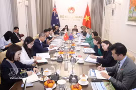 对话会现场。图自越通社
