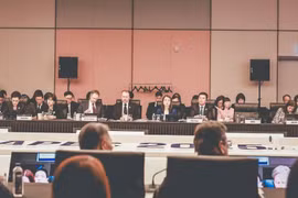 第36届外交—经济部长级会议现场。图自互联网