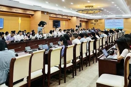 座谈会全景。图自越通社