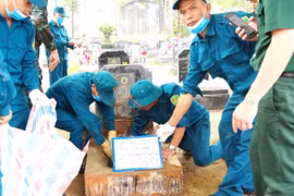 DNA样本采集工作意义重大，有助于加快推进烈士遗骸身份确认。图自越通社
