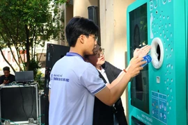 顺化启动东南亚首个“押金—返还”机制试点模式。图自越通社