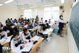 从2025-2026学年起实行学费减免与资助政策。图自越通社
