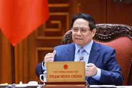 越南政府总理范明政在会议上发言。图自越通社