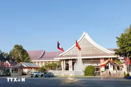 老挝国家会议中心。图自越通社