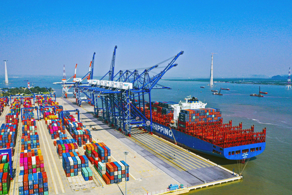 海防涞县国际港口是北部重点经济区首个深水海港。图自越通社