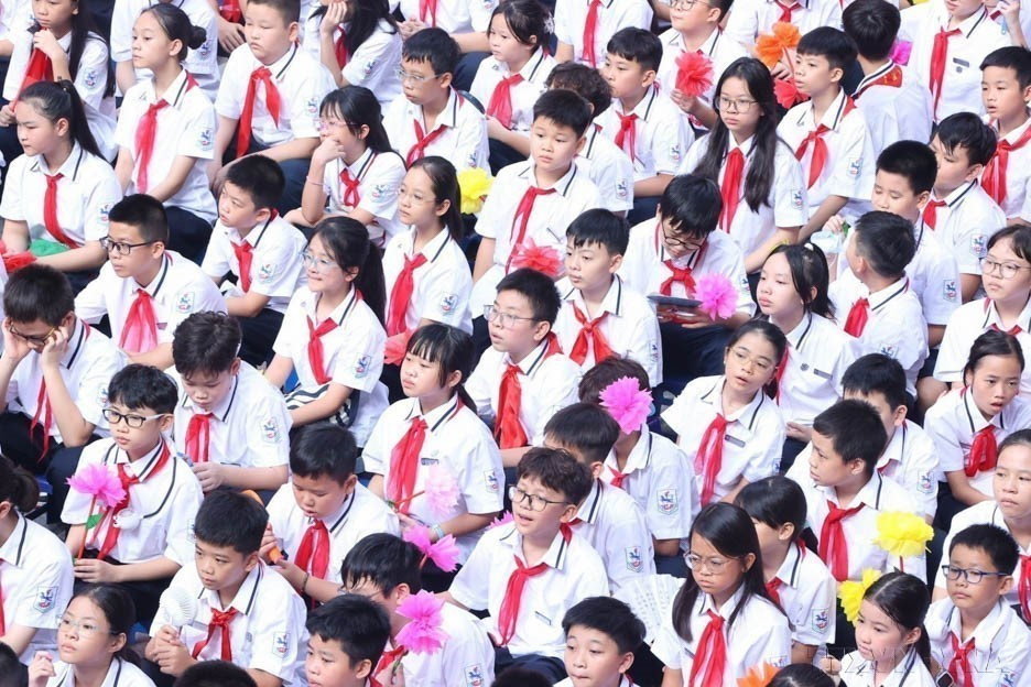 越南正面临“出生率下降、男女比例失衡”的问题。如果出生性别比继续严重失衡,到2034年,越南15至49岁男性将超出女性150万人,这一数字到2059年预计将增至180万人。图自越通社