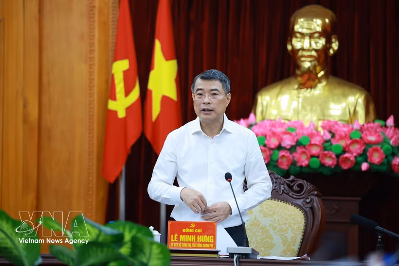 越南政府总理黎明兴在会议上发表讲话 图自越通社