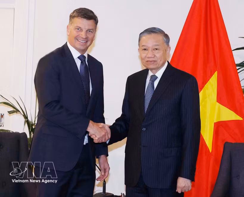 越共中央总书记、国家主席苏林会见澳大利亚自由党与国家党联盟领导人 图自越通社