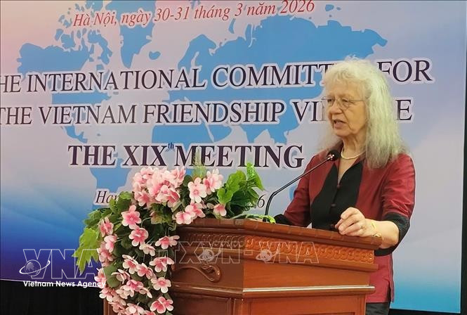 越南友谊村国际委员会主席罗西·霍恩·米佐发表讲话 图自越通社