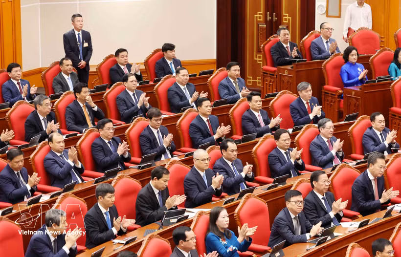 出席越南共产党第十四届中央委员会第四次全体会议的代表。图自越通社