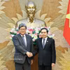 越南国会主席陈青敏会见日本自民党代理干事长萩生田光一 图自越通社