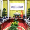 越南国家主席办公厅正式公布由越南社会主义共和国主席签署的主席令，颁布第十五届国会第十次会议通过的13部重要法律。图自越通社